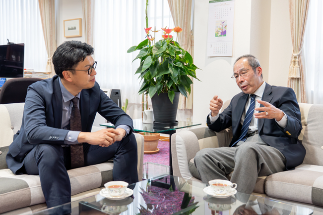 「研究するより、支える側に行きたい」学生が増えている