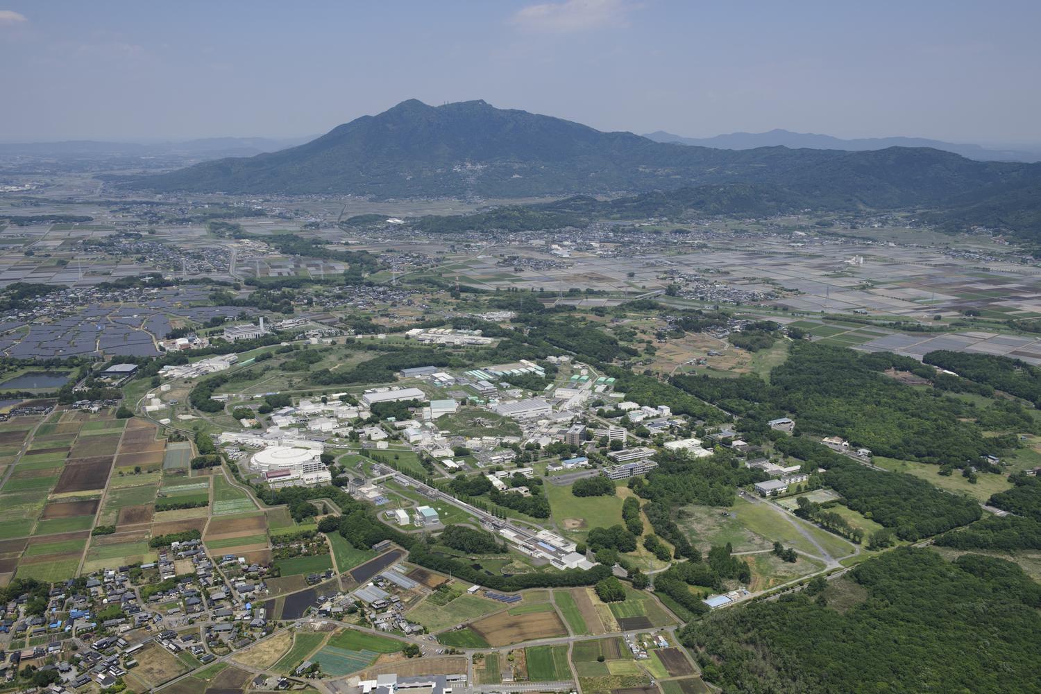 Originaldata_Aerial_view1_of_KEK_Tsukuba_Campus.jpg